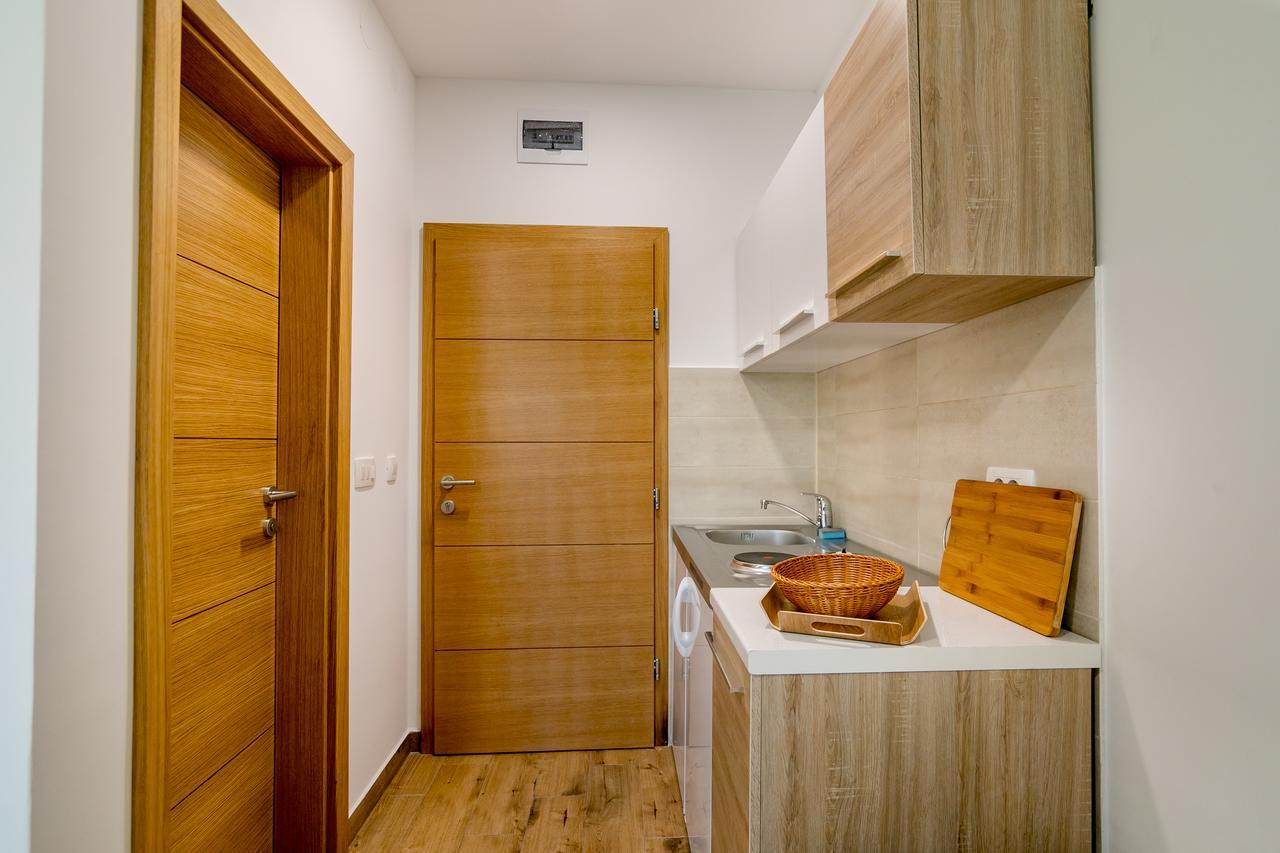 Apartmani Luka Meljine Exterior photo